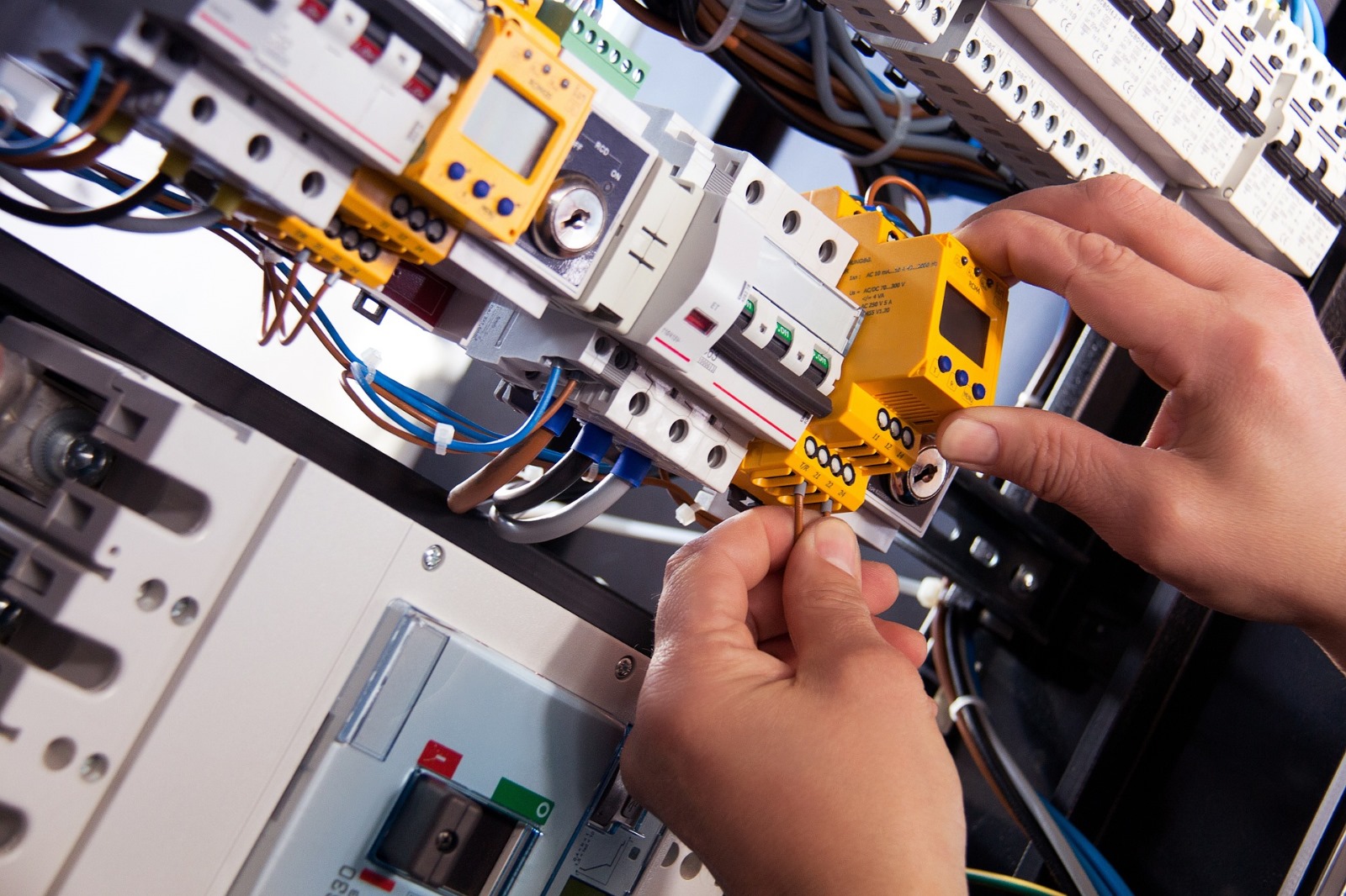 Anpower energia electricas y renovables (2)